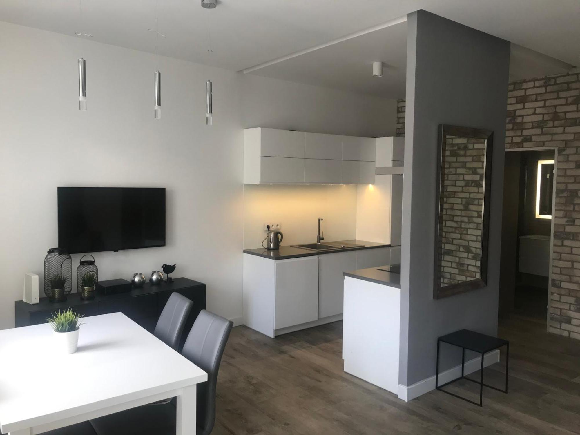 Nowy Swiat 60 - 170 M Do Metra - Prywatne Mieszkanie W Centrum Warszawy - Better Rental Warsawa Bagian luar foto