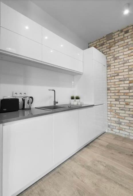 Nowy Swiat 60 - 170 M Do Metra - Prywatne Mieszkanie W Centrum Warszawy - Better Rental Warsawa Bagian luar foto